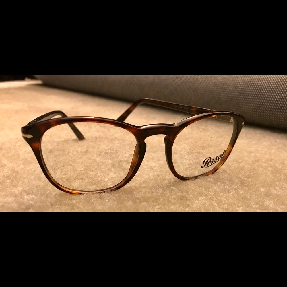 Person EyeGlasses Model: 3007- V